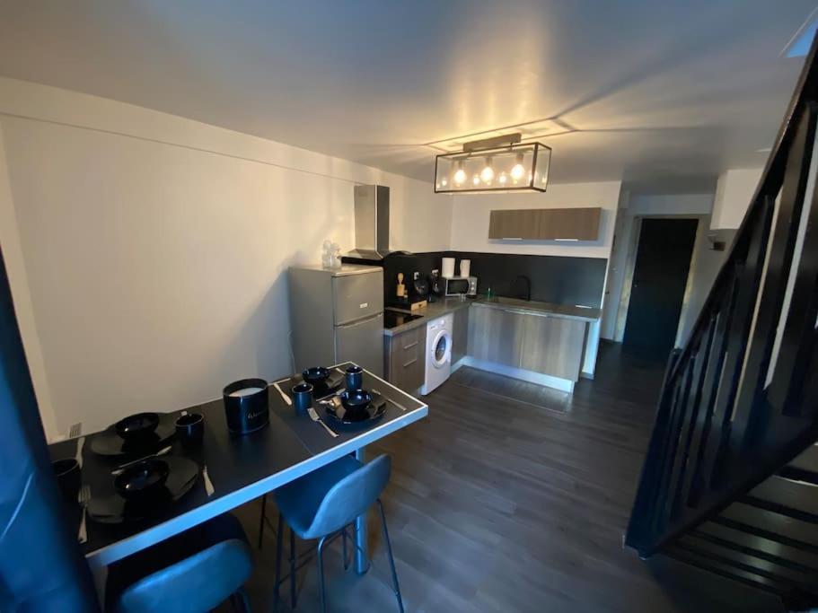 Bill'Ppart - Easylife Bourgoin-Jallieu Extérieur photo